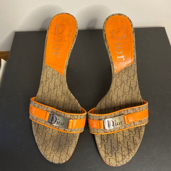 Vintage Authentic Dior Monogram Orange Heels - Picture 2 of 4